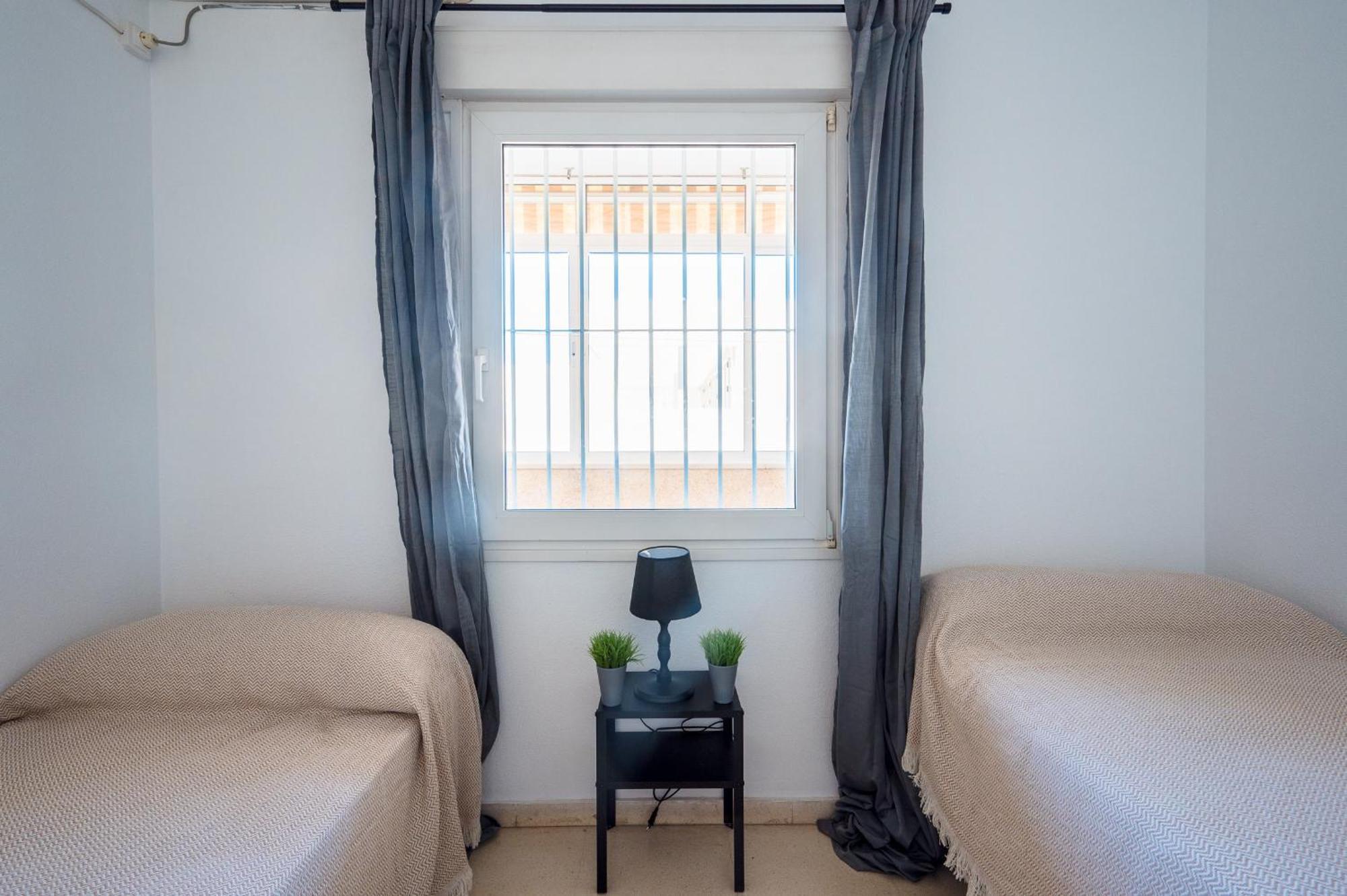 Apartmán Piso Familiar Virgen Del Rocio Sevilla Exteriér fotografie