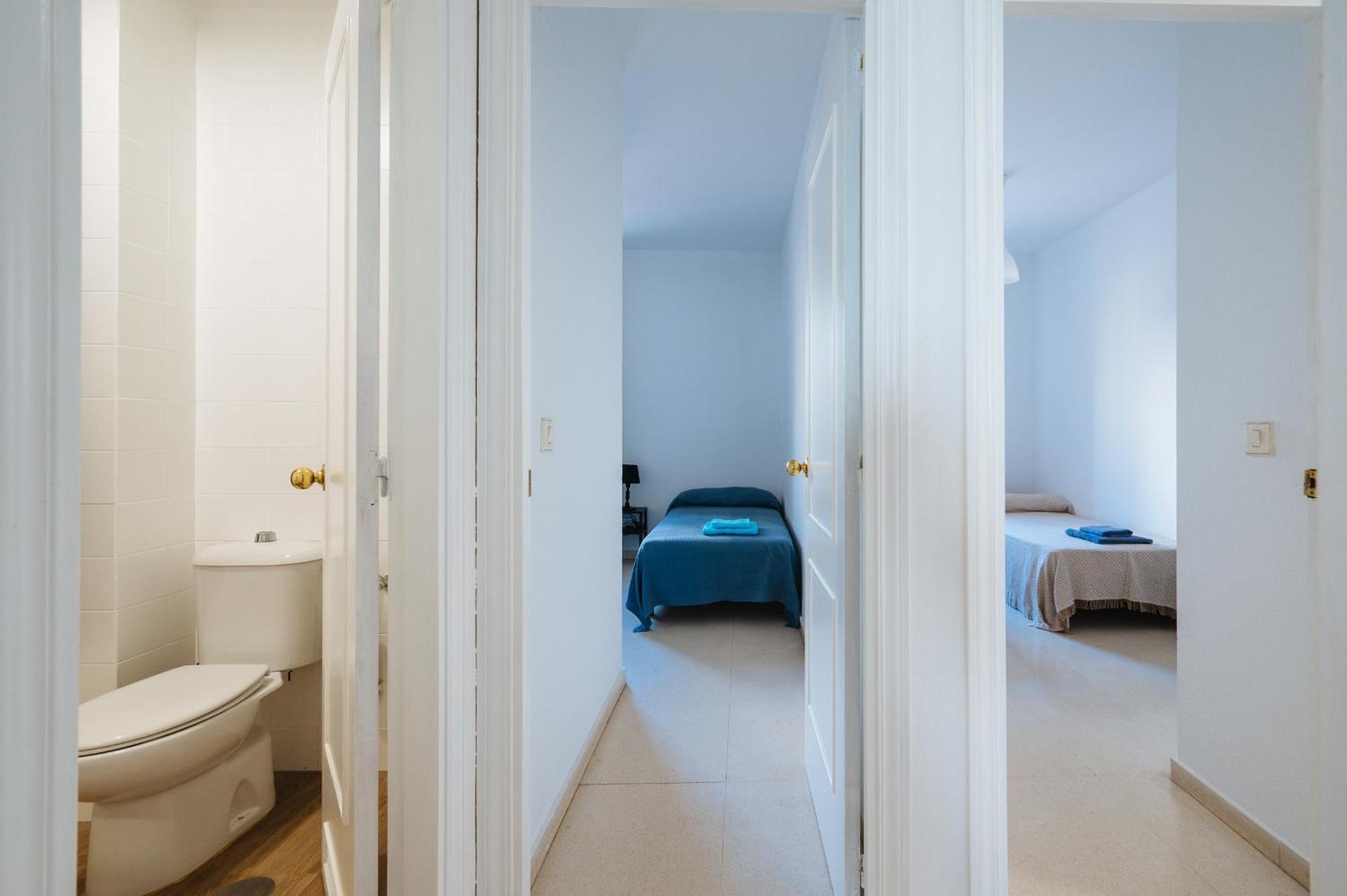 Apartmán Piso Familiar Virgen Del Rocio Sevilla Exteriér fotografie