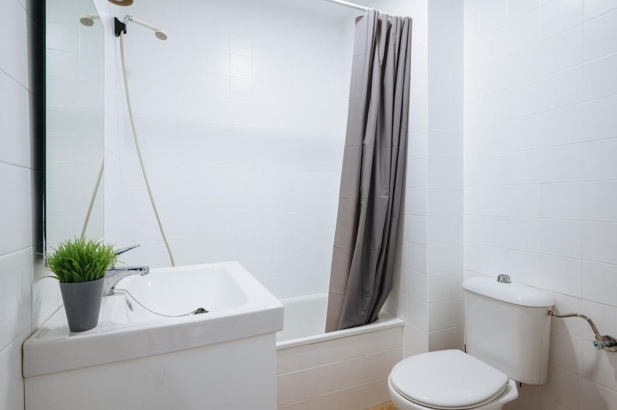 Apartmán Piso Familiar Virgen Del Rocio Sevilla Exteriér fotografie