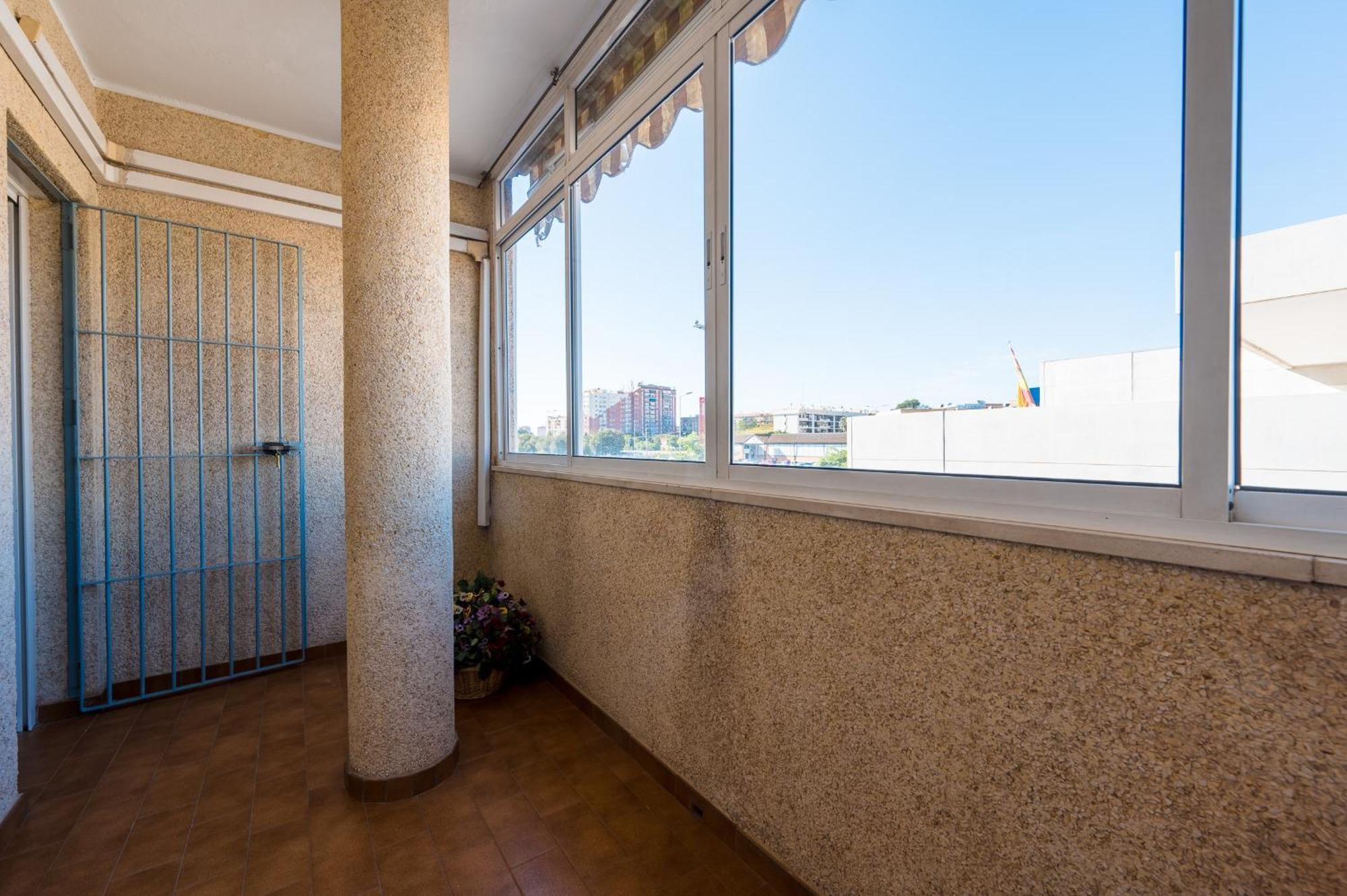 Apartmán Piso Familiar Virgen Del Rocio Sevilla Exteriér fotografie