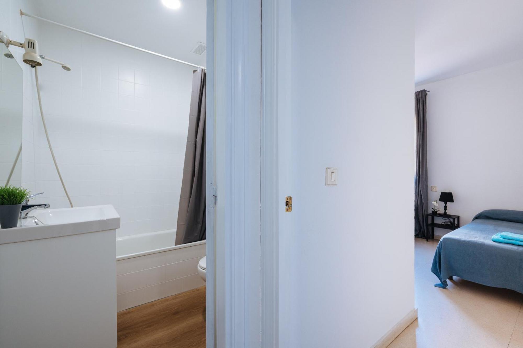 Apartmán Piso Familiar Virgen Del Rocio Sevilla Exteriér fotografie